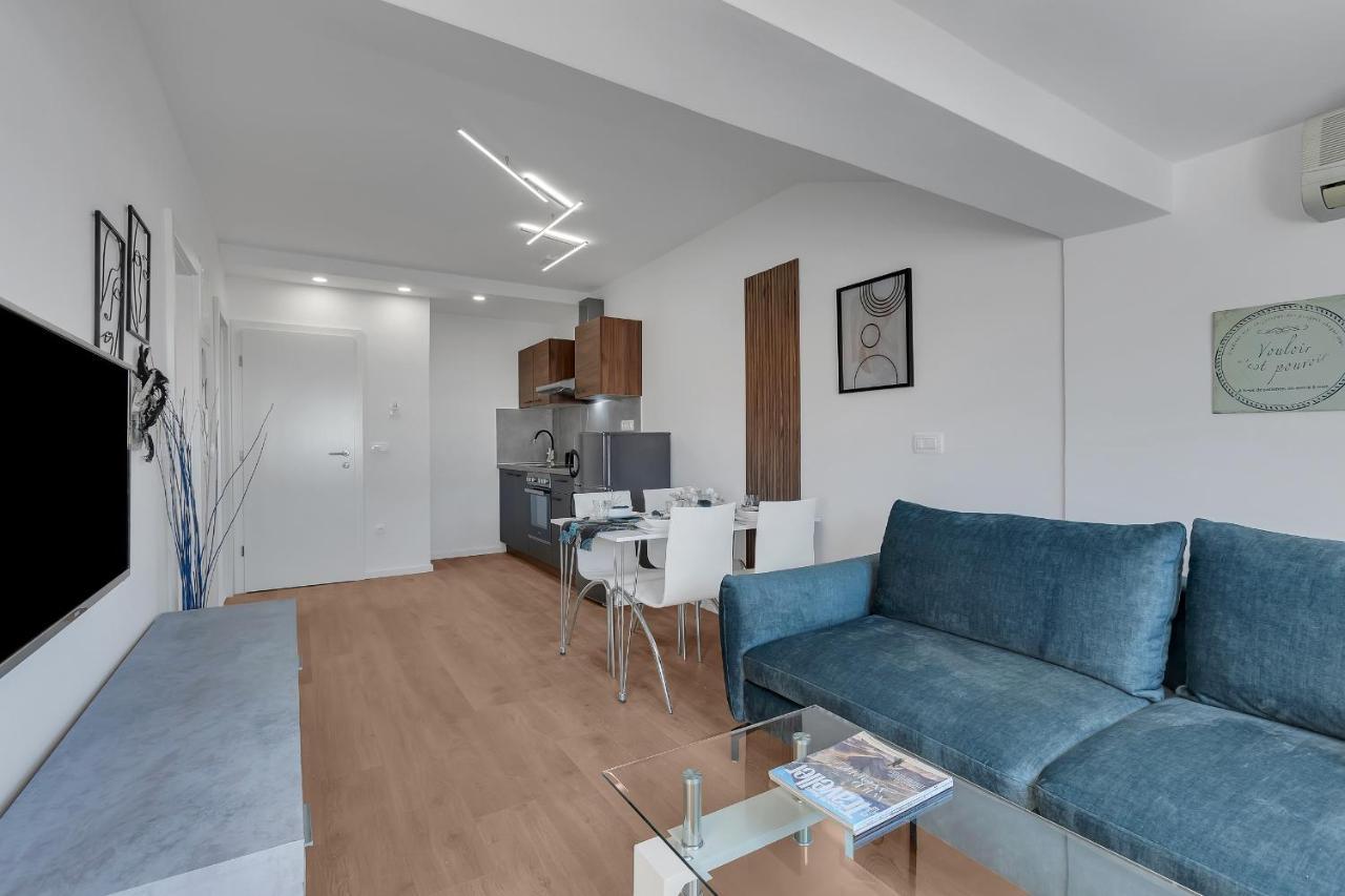 Ferienwohnung Rafael Makarska Exterior foto