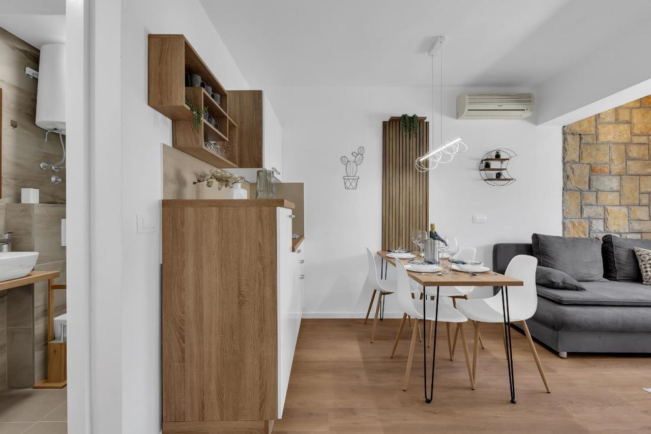 Ferienwohnung Rafael Makarska Exterior foto