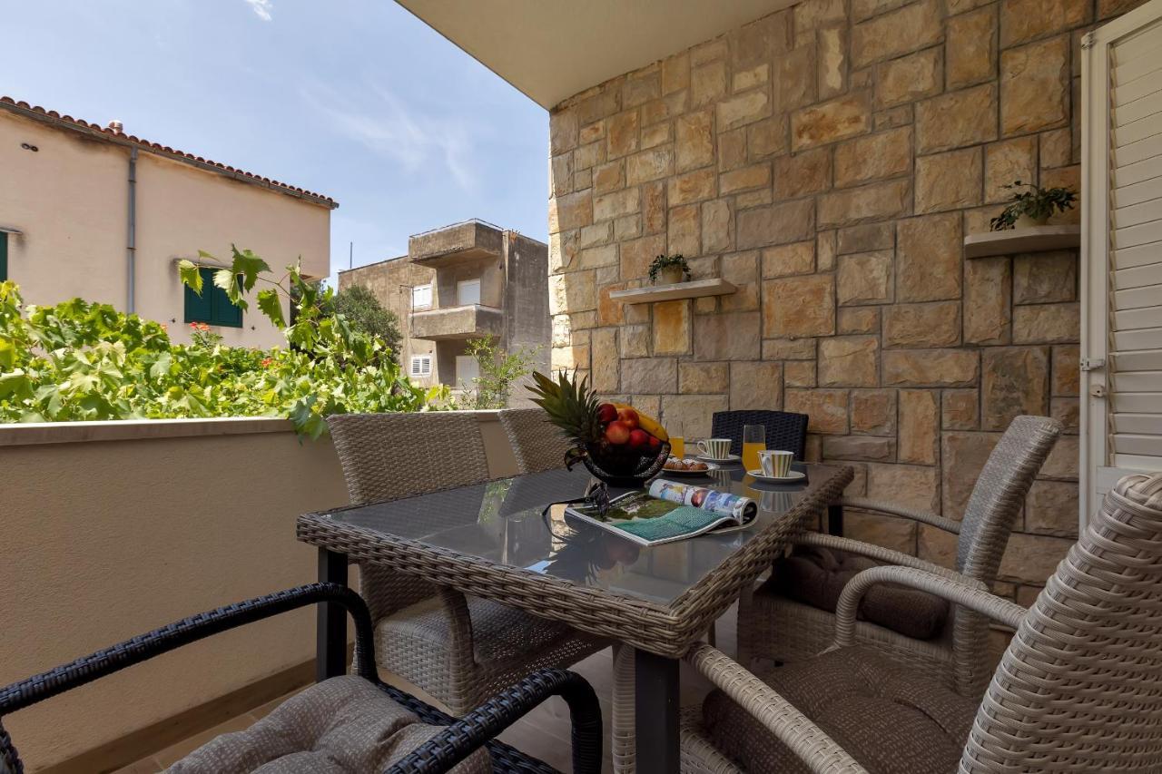 Ferienwohnung Rafael Makarska Exterior foto