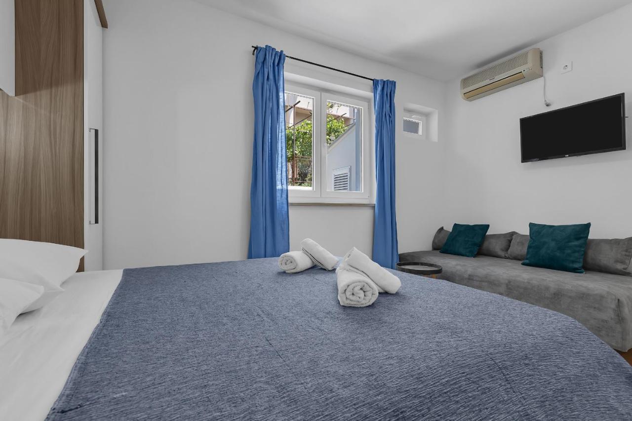 Ferienwohnung Rafael Makarska Exterior foto