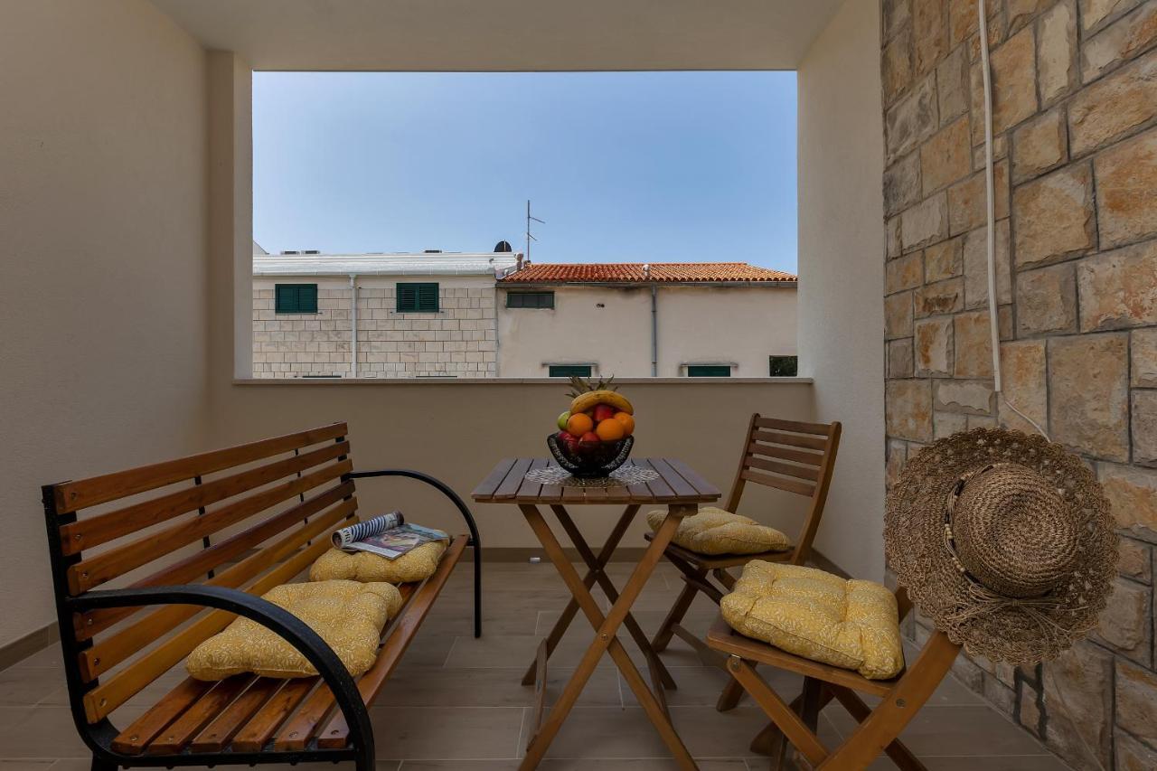 Ferienwohnung Rafael Makarska Exterior foto