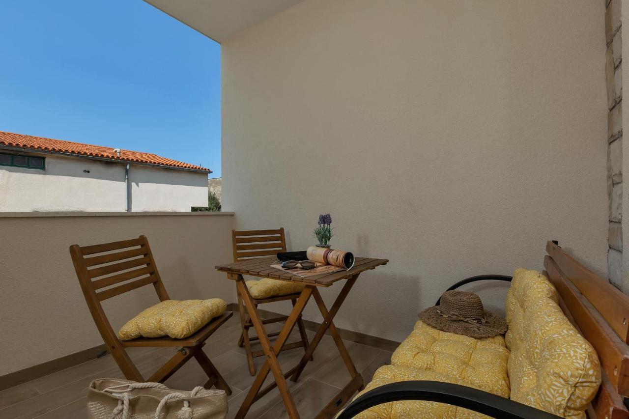 Ferienwohnung Rafael Makarska Exterior foto