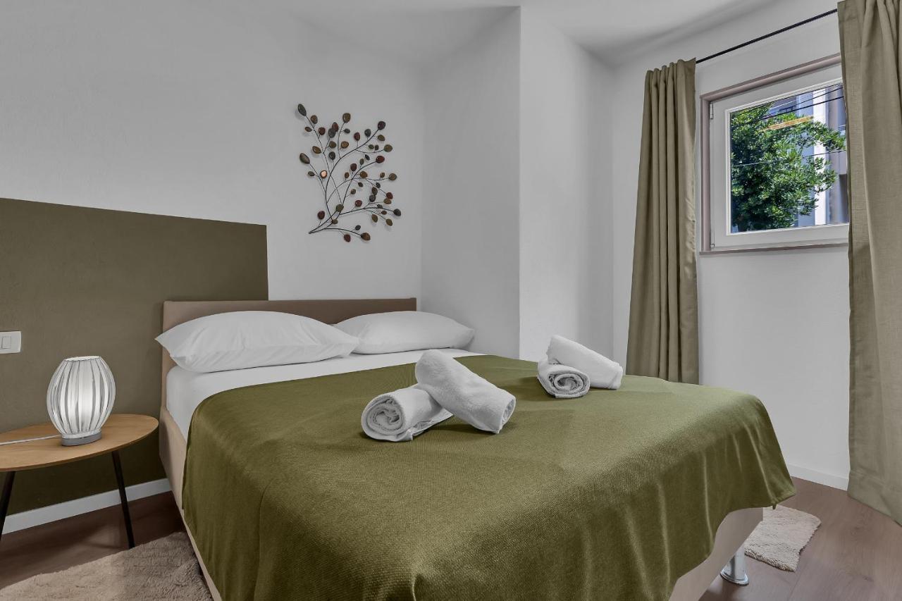 Ferienwohnung Rafael Makarska Exterior foto